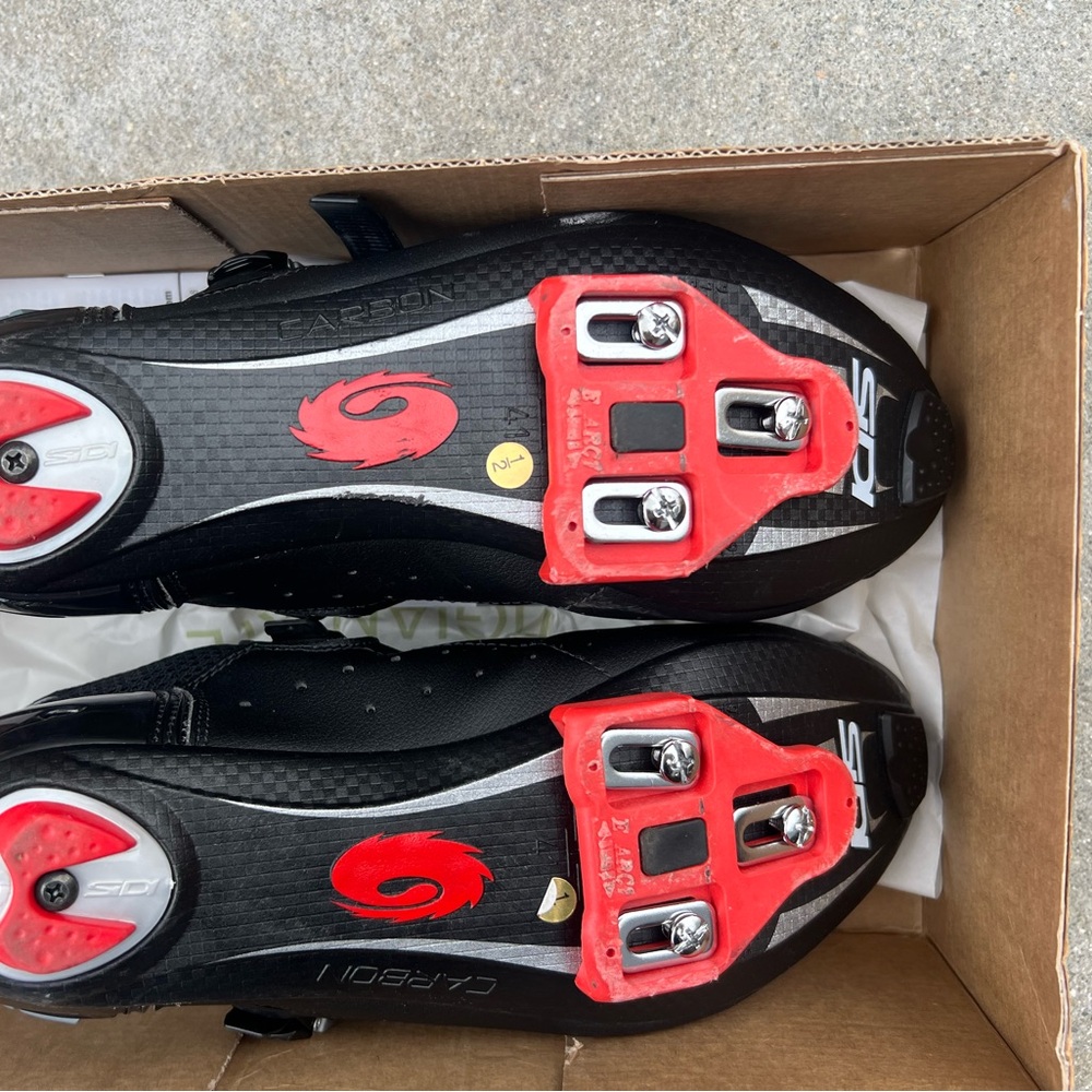SPIN SHOES WORN TWICE
